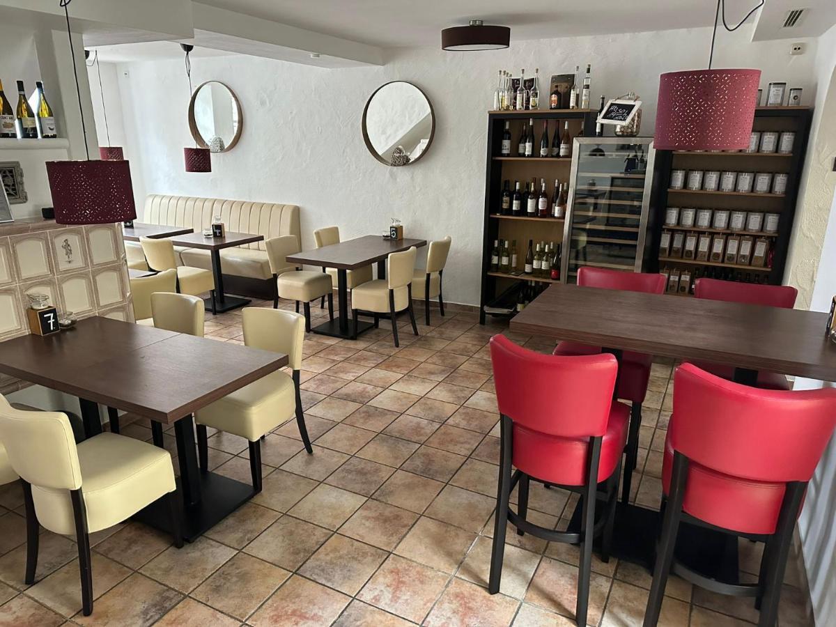 Vinopresso Gmbh - Cafe Roemer 布里赫森斯塔德 外观 照片